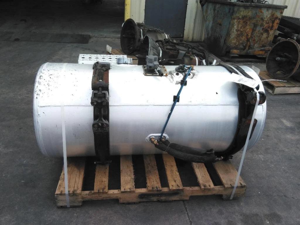 Fuel Tank Left for Freightliner Cascadia 126 (2019)