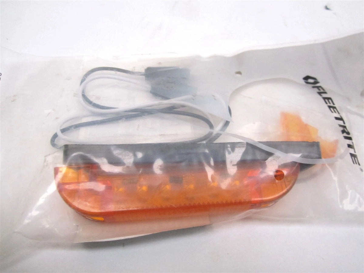 LED Clearance Marker for Fleetrite Mini Round (6 LED, 7.5-14 VDC)