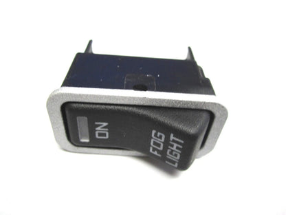 Electronic Fog Light Switch for International (3825696C1, 035S27522100D)