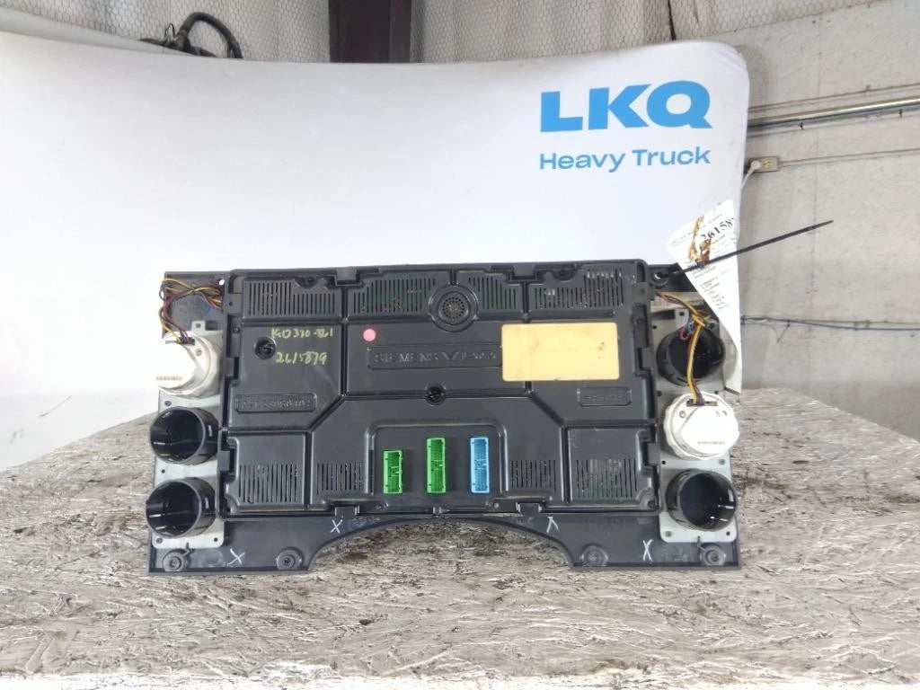 Instrument Cluster for Mack CXP612 (2007)