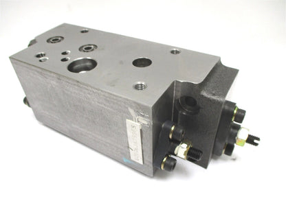 Servo Valve Main Pump Front for Komatsu PC600, PC650 (708-25-85370)
