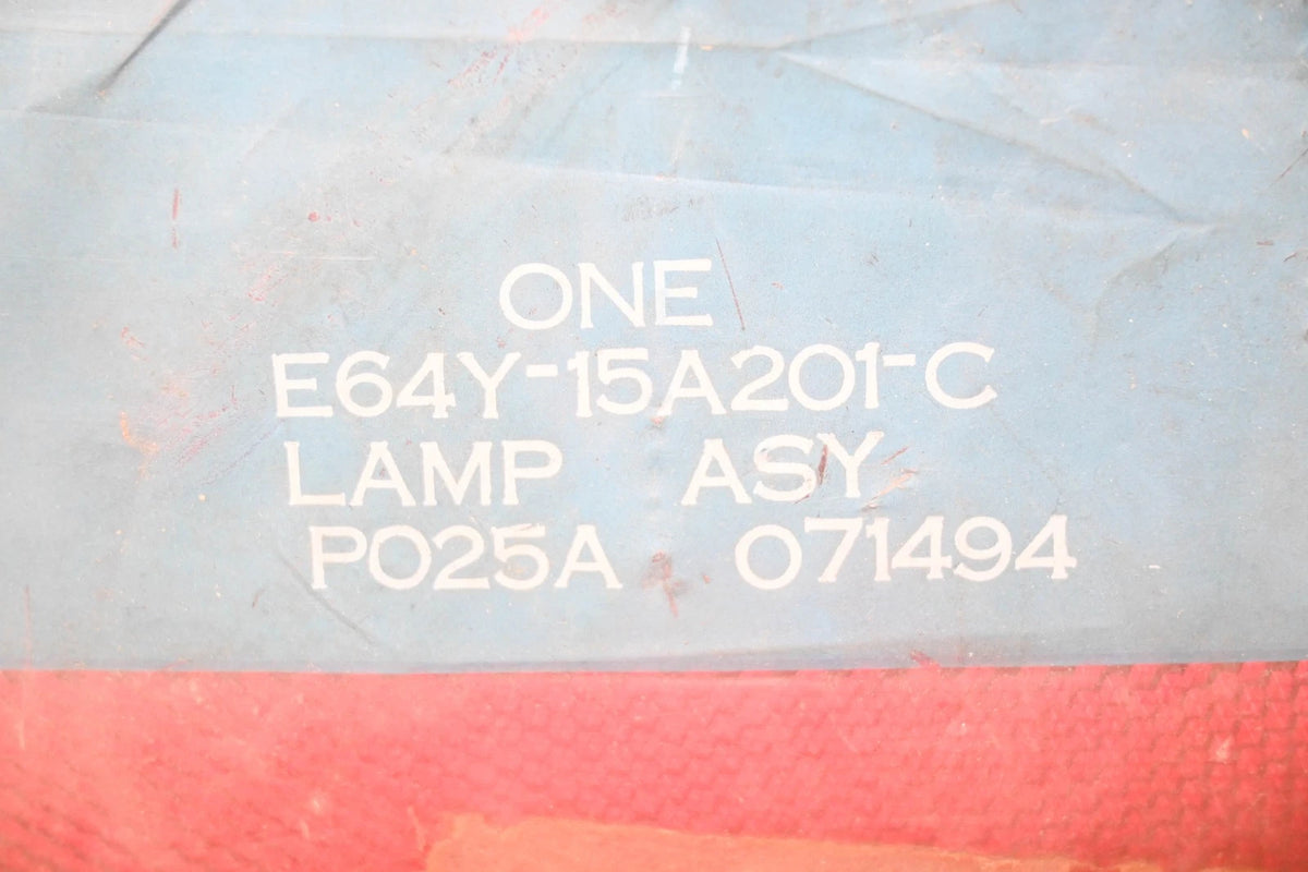 OEM Red Driver Side Rear Marker Lamp Assembly for Ford (E64Y-15A201-C)