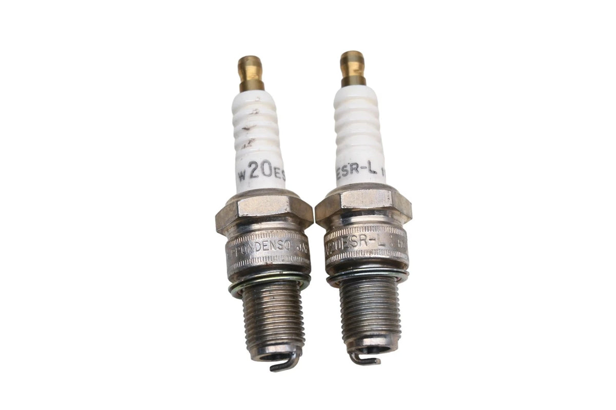 2X Denso W20ESR-L11 Spark Plugs for