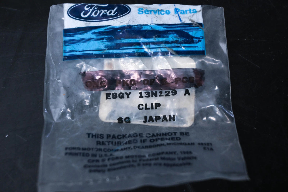 OEM Clip for Ford (E8GY-13N129-A)
