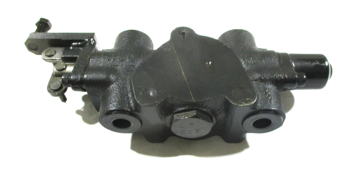 Control Valve for Kubota L305F L345F L305DT L345DT (35340-99420)
