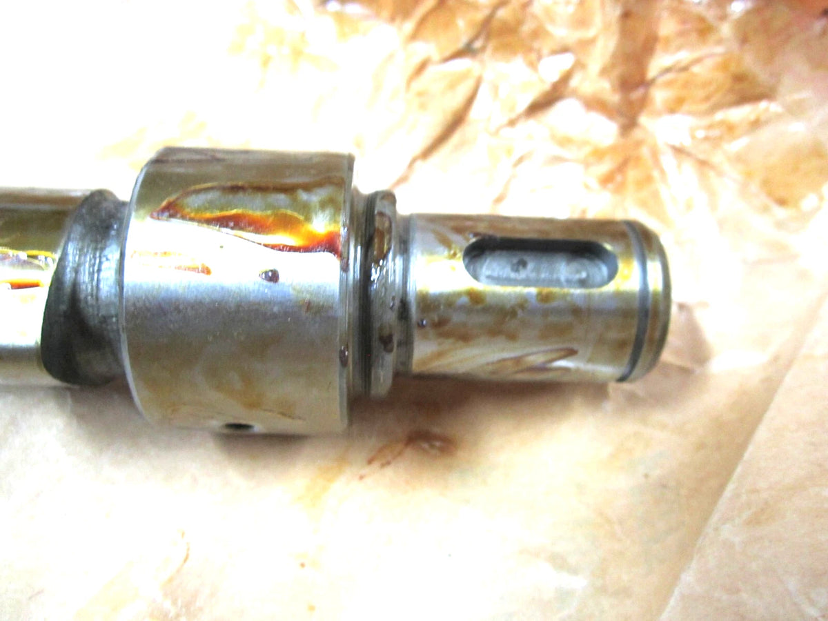 Camshaft for Kubota L185 Tractor (OEM 15221-16150)