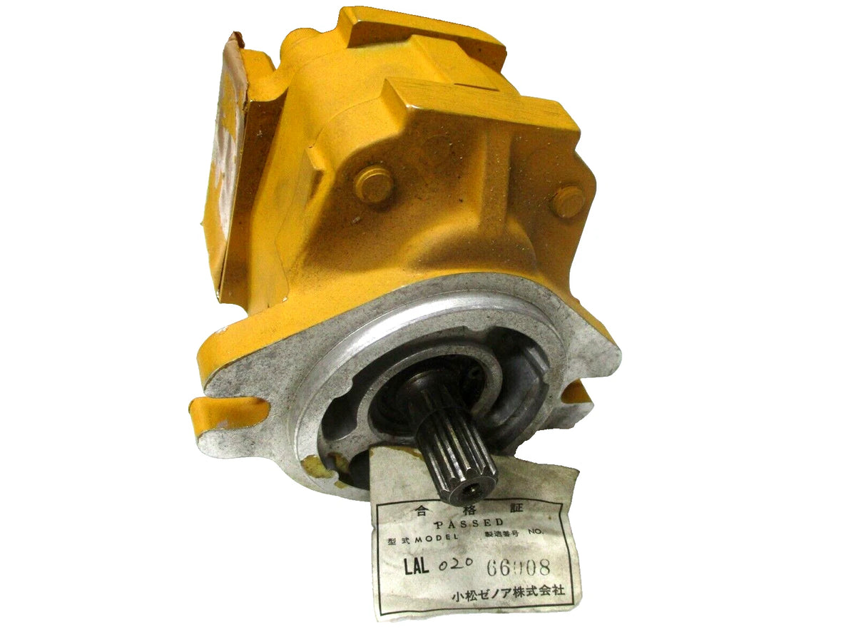 Pump for Komatsu D20PL, D20PLL, D21PL, D21S (705-61-26010)