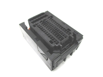 Body Connector for International (6113125C1)