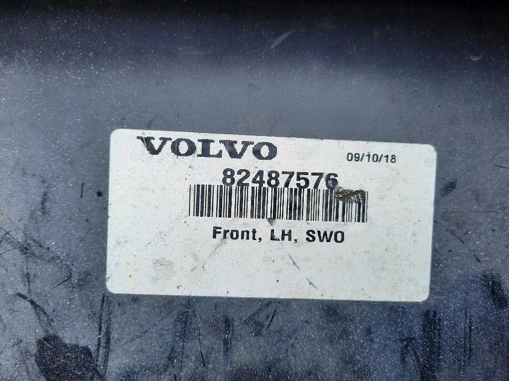 Left Side Fairing for Volvo VNL (2013) MD