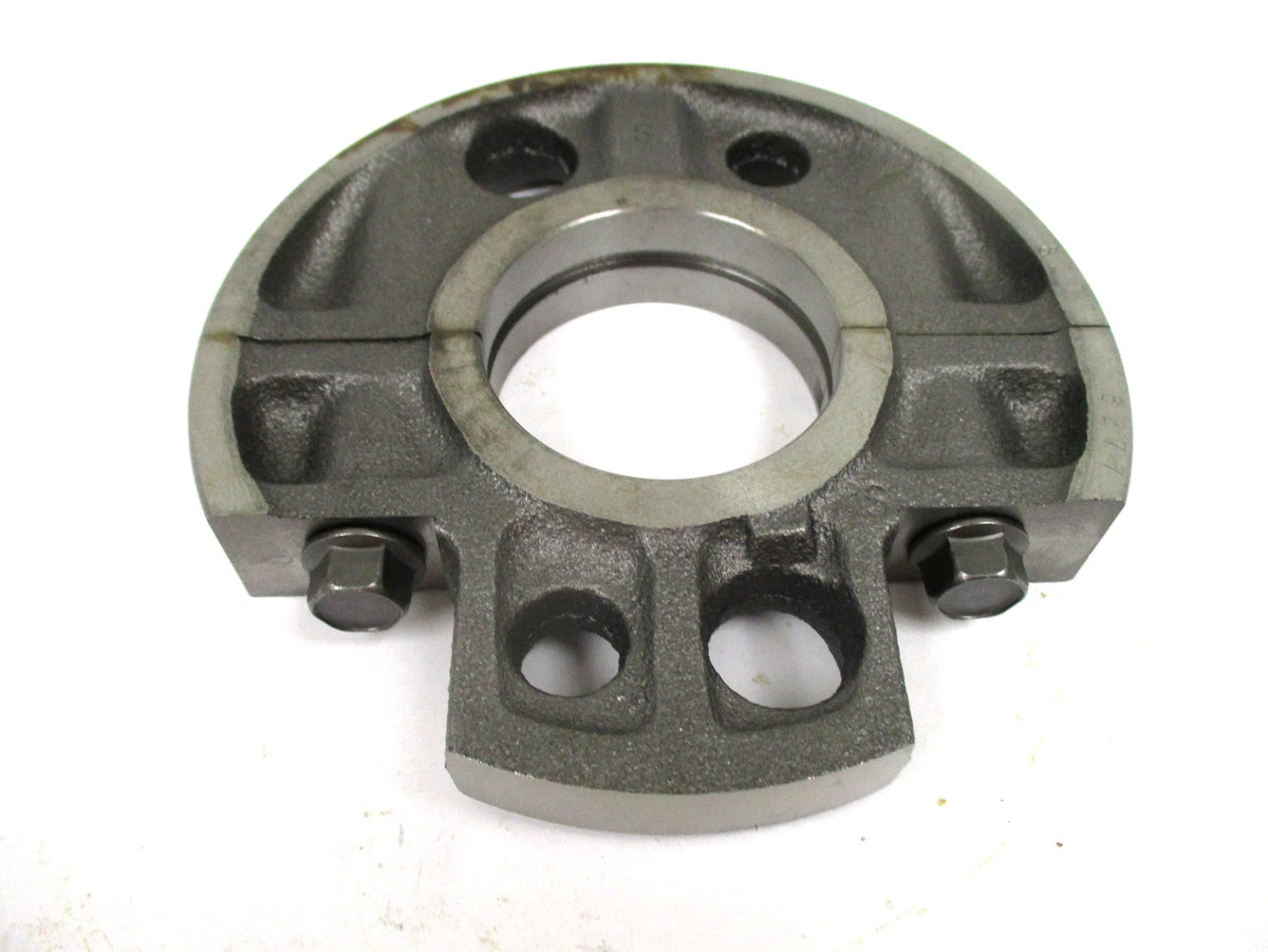 Genuine OEM Main Bearing Case for Kubota M4700 M4900 M5400 M5700 L5450 (1990–2000)