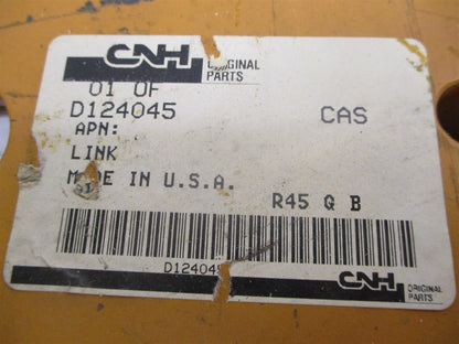 Outer Bucket Link RH for Case 580, 580E D124045
