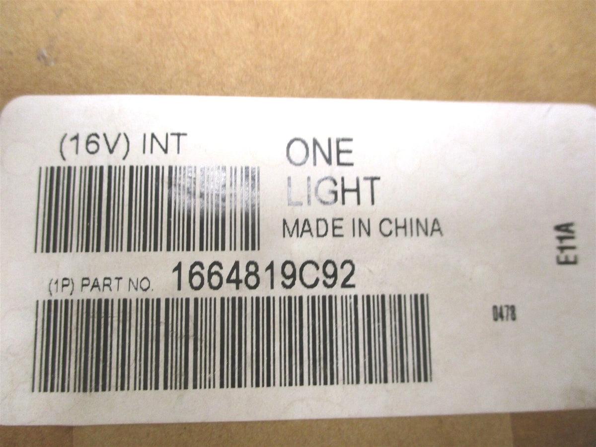 Fog Light for International (1664819C92, 3815292C91)