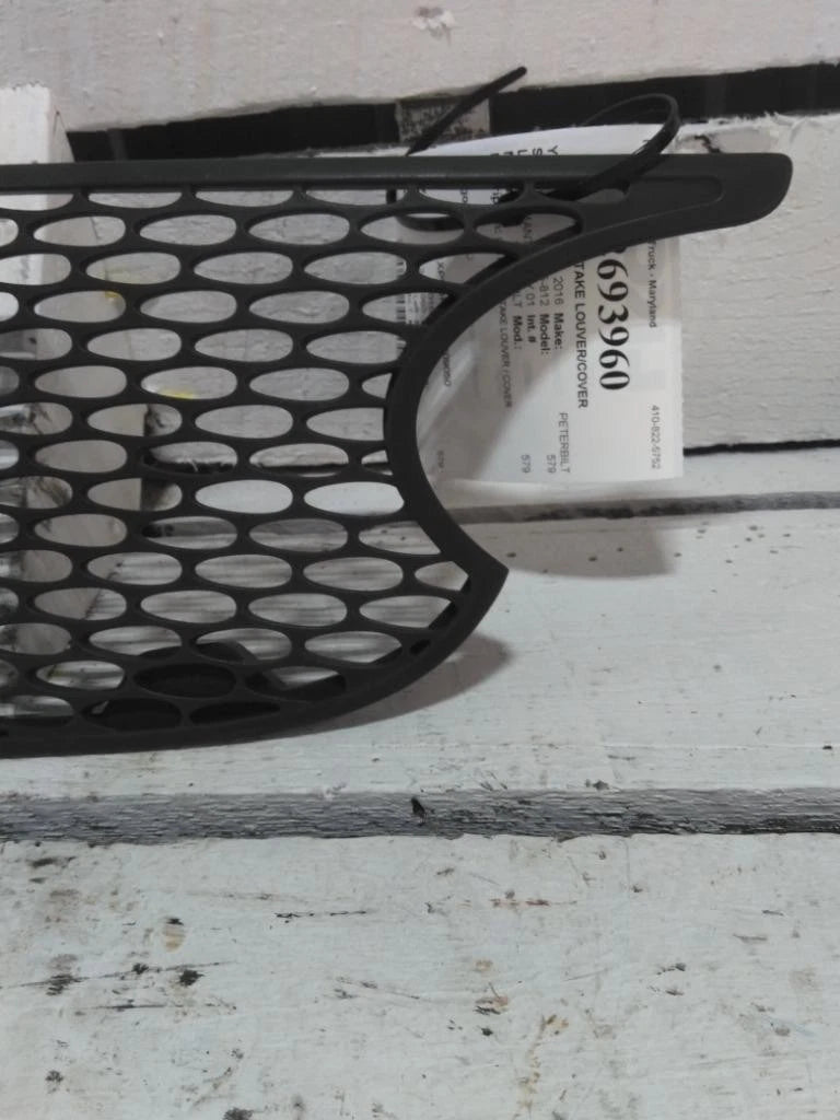 Air Intake Louver/Cover for Peterbilt 579 (2016)