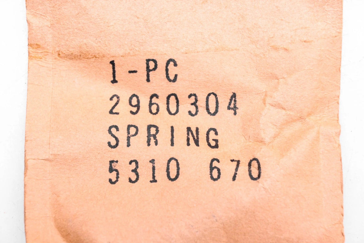 Mopar 2960304 Spring for Dodge (1966–1974)