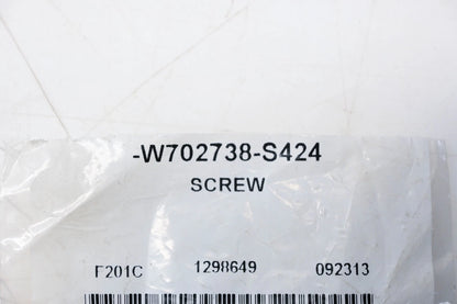 Pull Handle Screw for Ford (W702738-S424)
