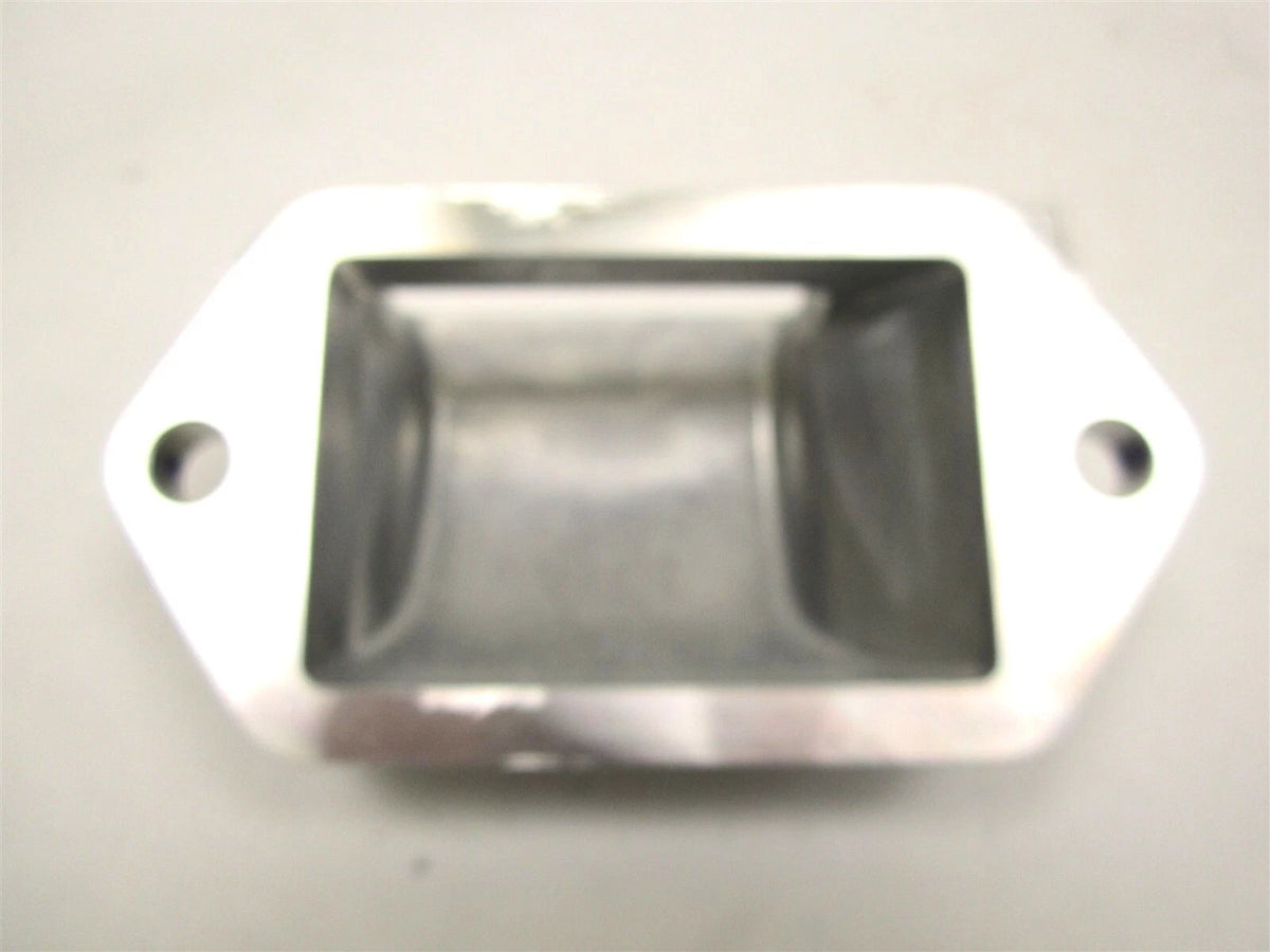 Engine Oil Cooler Adapter for International (6040776C91, 97941206)