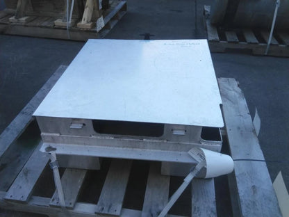 Battery Box for Peterbilt 579 (2015)