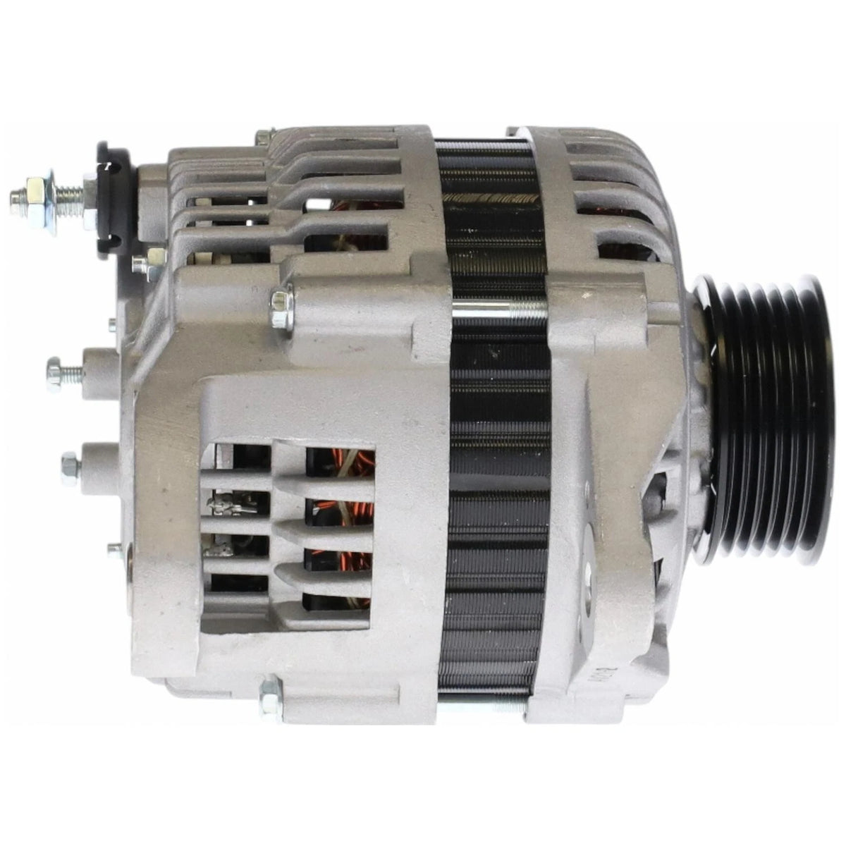 Alternator for Nissan Pathfinder V6 3.3L (1996–1997) 138979 213-8979 15939 13638