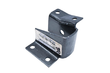 Front Right Axle Beam Mounting Bracket for Ford (F8UZ-3B178-AA)