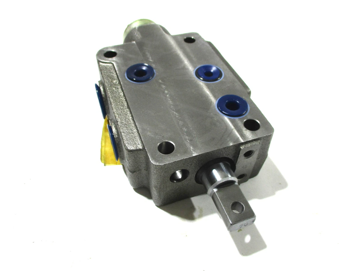 Auxiliary Control Valve for Kubota M7950 M5950 (99883-93110)