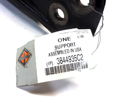 Cab Support Bracket Right Side for International (OEM 3844935C2)