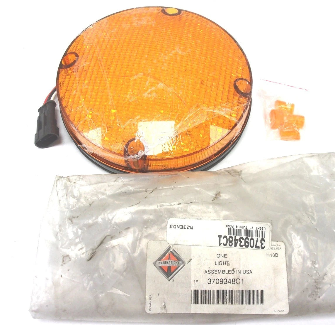 7" Round LED Amber Turn/Park Light for International (3709348C1)