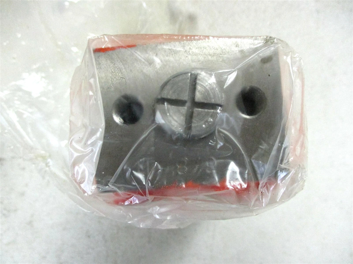 Hydraulic Relief Valve for Kubota M8950-DT (OEM 36979-24700)