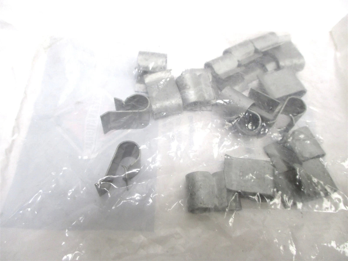 Set of 20 U-Clip Fasteners for International (6082035C1)