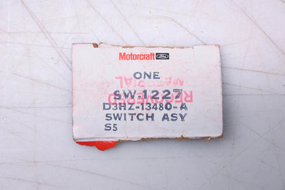 Stoplight Switch Assembly for Ford (D3HZ-13480-A) (1980–1980)