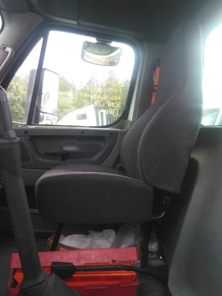 Front Seat for Freightliner Cascadia 125 (2019)