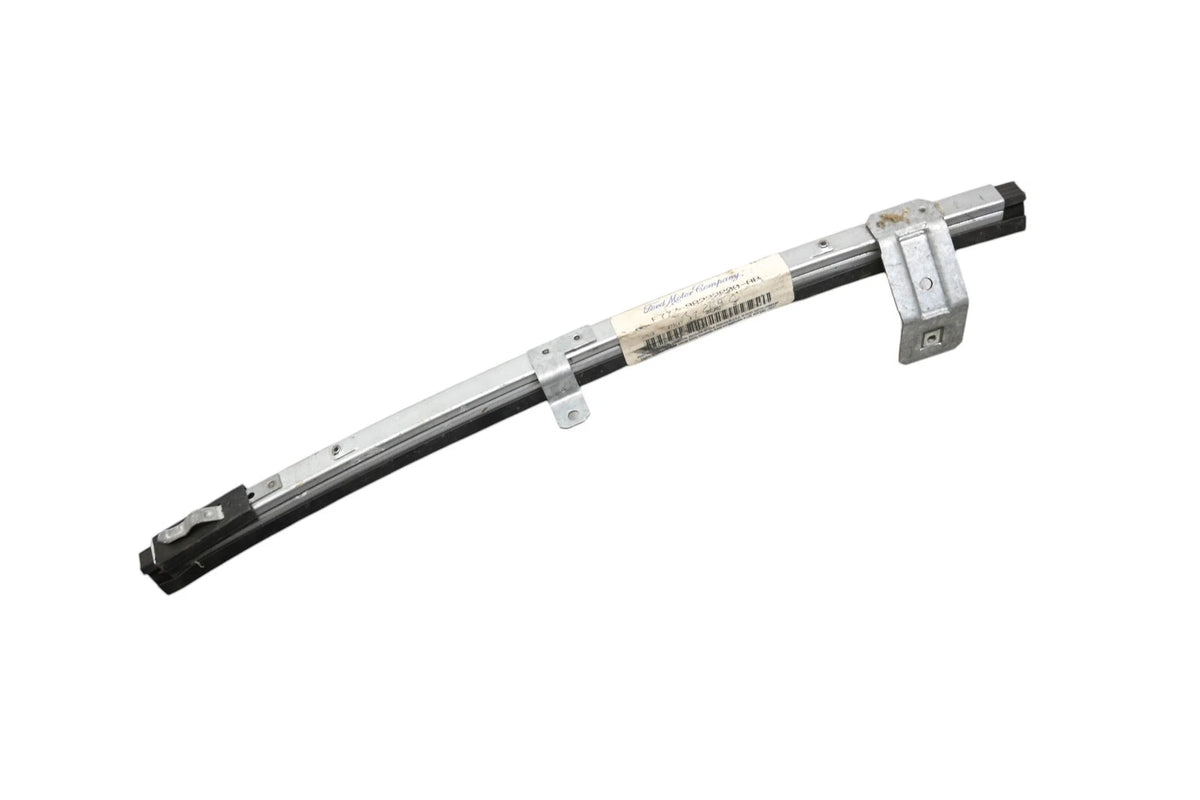 Retainer for Ford (F77Z-98222A00-AB)