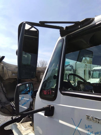Left Door Mirror for International 4300 (2015)