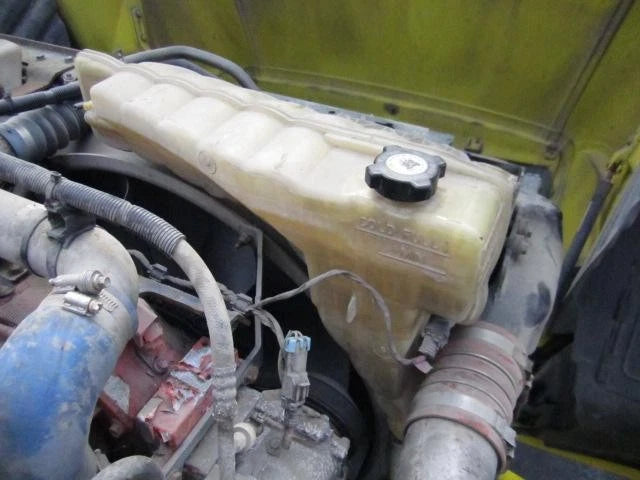 Radiator Overflow Tank for Peterbilt 579 (2017)
