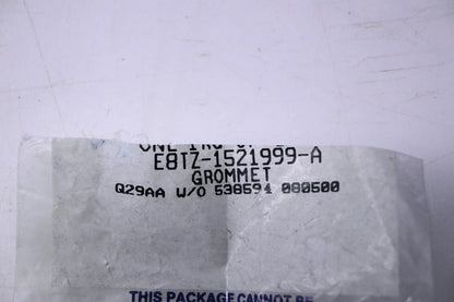 Exterior Door Lock Bezel Grommet for Ford (E8TZ-1521999-A)