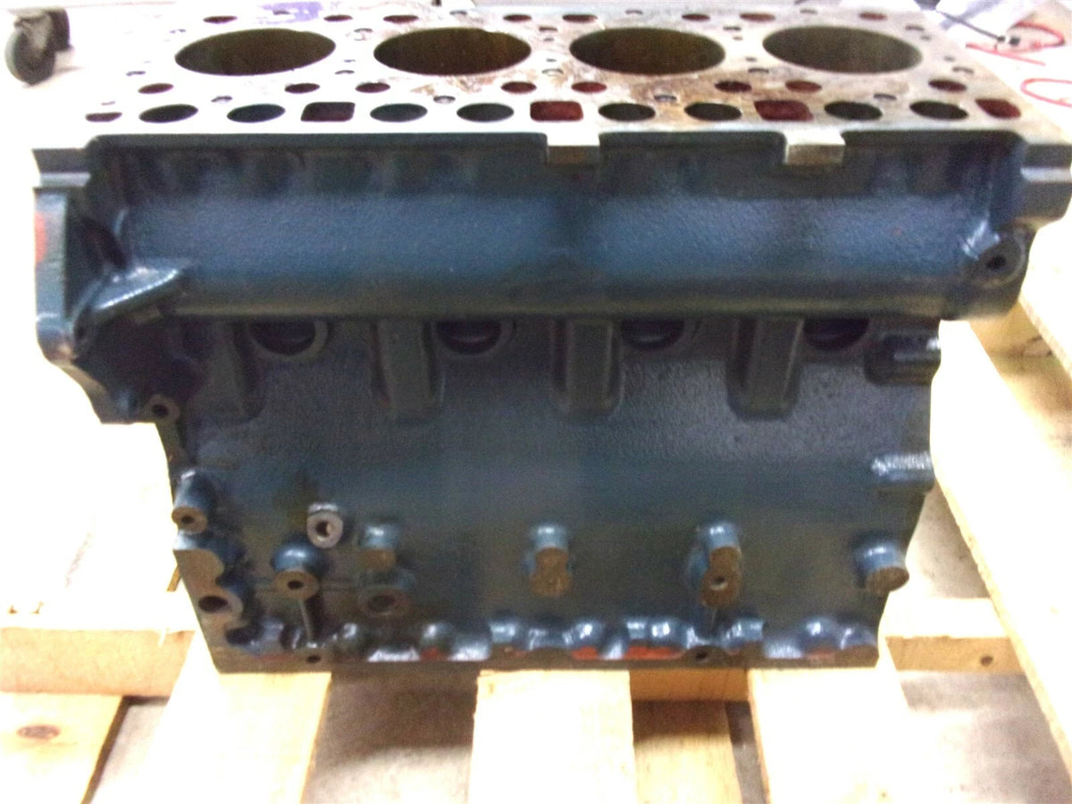 Crankcase for Kubota L345 L345DT (15411-01010, 15411-01013)