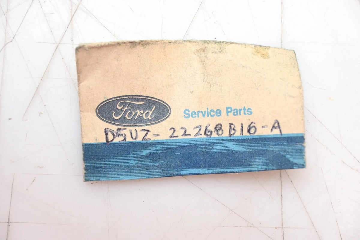 Door Hinge Cam for Ford (D5UZ-22268B16-A)