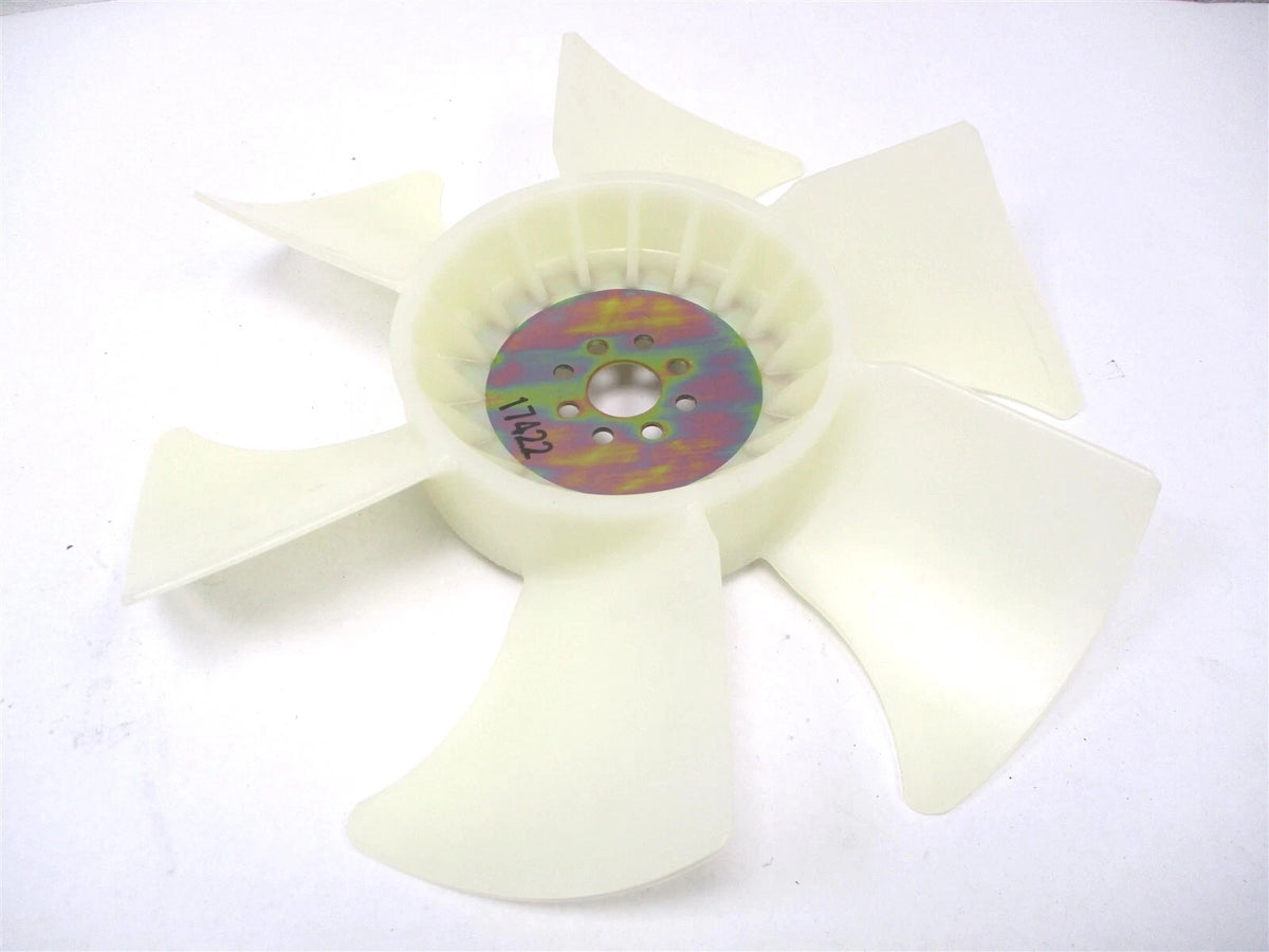 Genuine Kubota Fan for D905 (17422-74110, 16229-74110, 16229-74111)