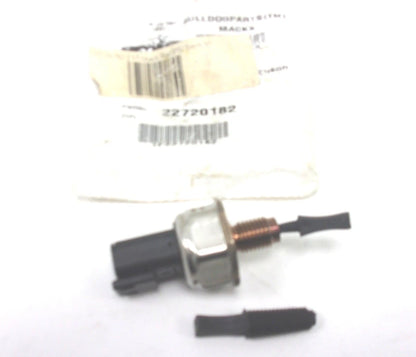 Power Steering Pressure Sensor for Mack Truck (Fits Volvo) (22720182)