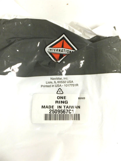 Retainer Sealed Beam Headlight Bezel Ring for International (2509567C1)