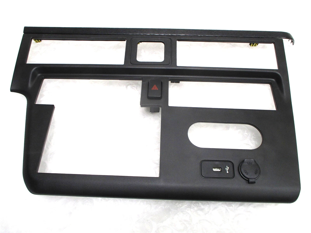 Trim Panel Center Wing Stack Bezel for International (3765016C97)