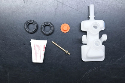 Expansion Reservoir Kit for Ford (YS4Z-2C246-AA)
