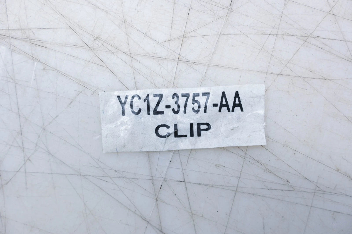 OEM Clip for Ford (YC1Z-3757-AA)