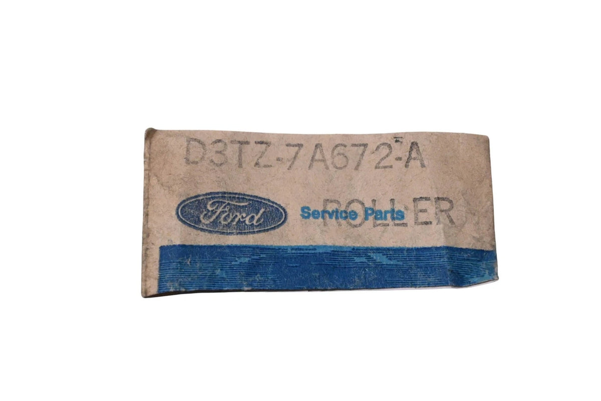 Output Shaft Rear Pilot Roller for Ford (D3TZ-7A672-A)