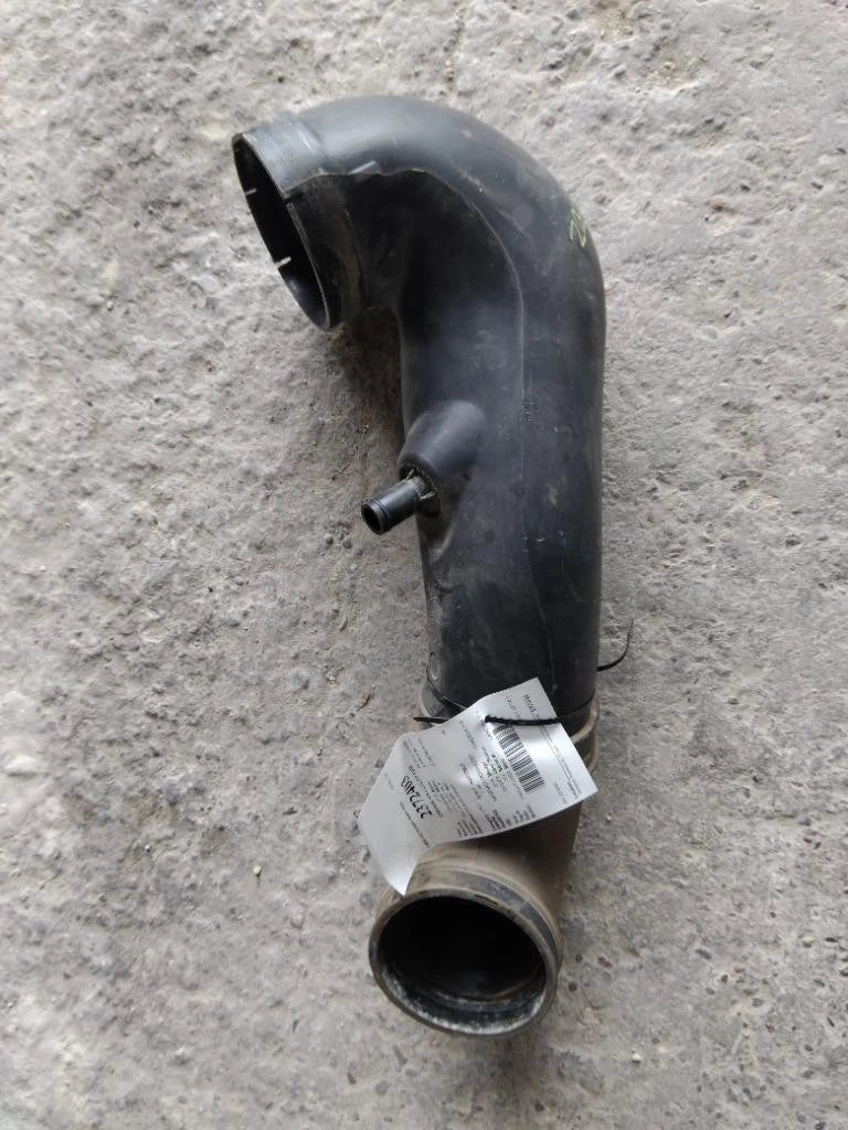 Charge Air Cooler Pipe for Freightliner Cascadia 113 (2016)
