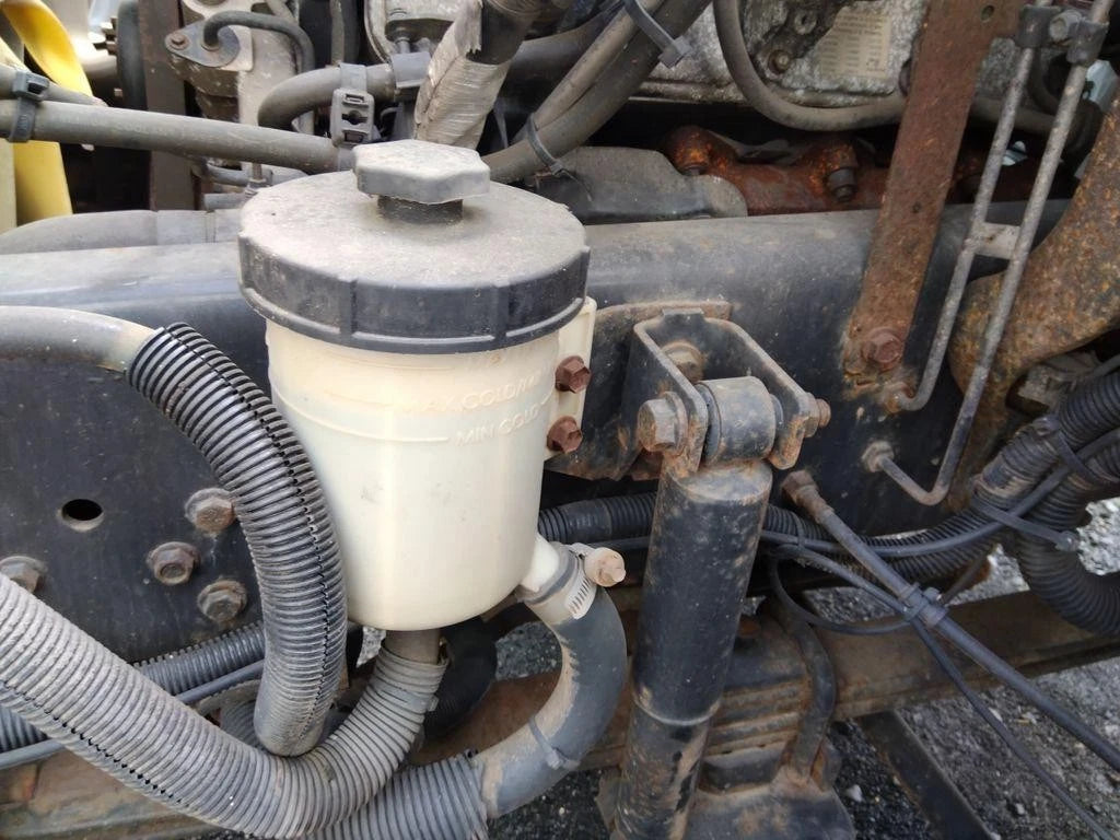 Power Steering Reservoir for International 4300 (2013)