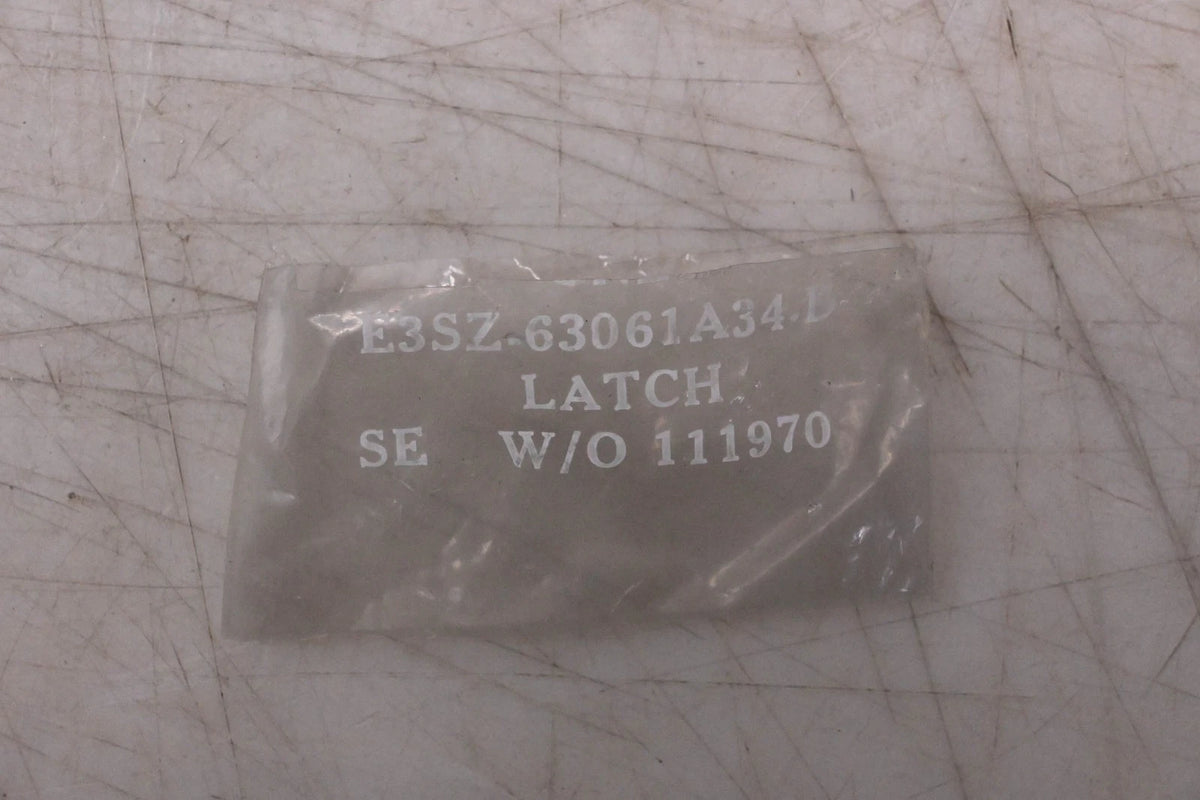 Glove Box Compartment Latch for Ford (E3SZ-63061A34-D)