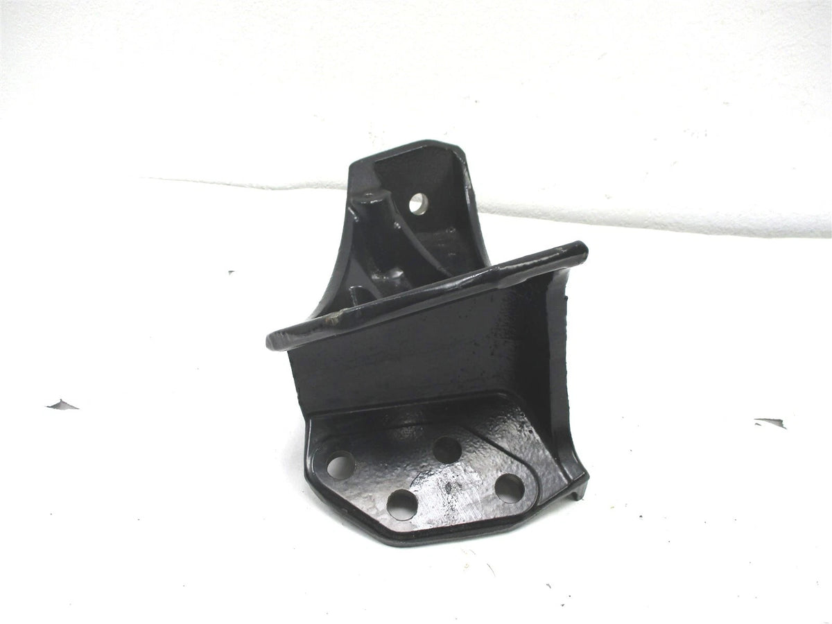 Mounting Bracket for International High Cab (3594832C1, 3547956C3)
