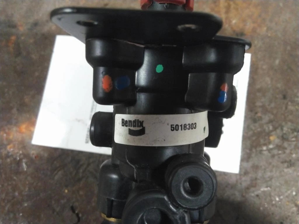 Brake Park Air Valve for MD (2019) - Replaces 5018303