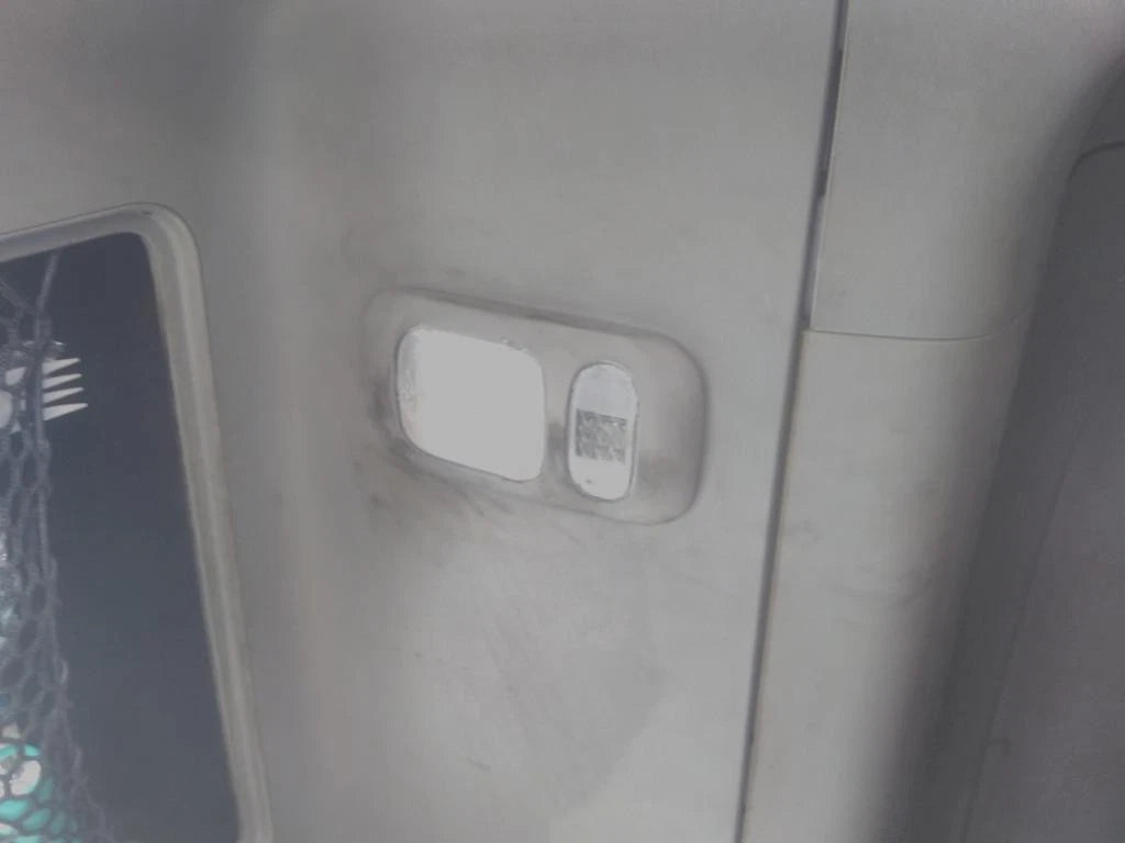 Interior Cab Light for Freightliner Columbia 120 (2007)