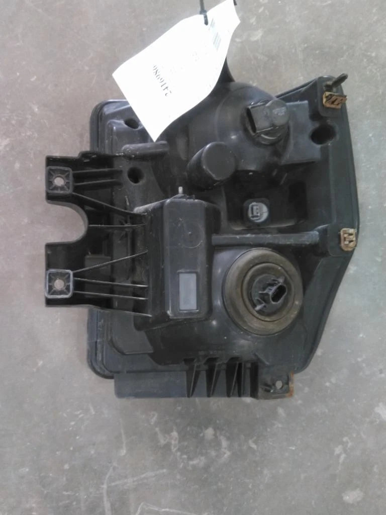 Headlight for Ford F550SD (2009) Right MN